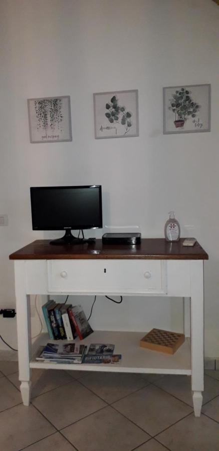 Villa Happy Flat Riparbella Esterno foto