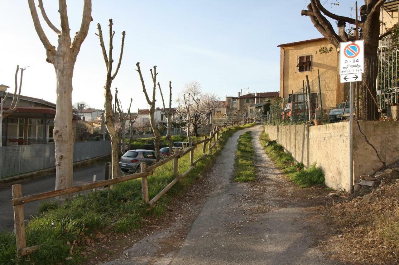 Villa Happy Flat Riparbella Esterno foto