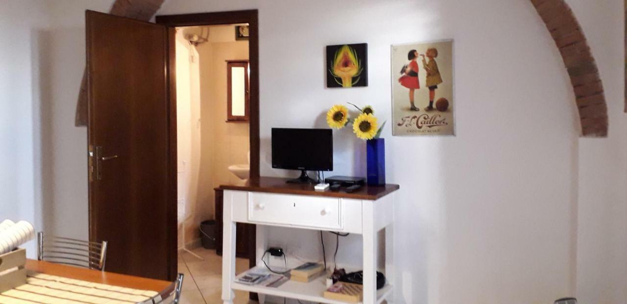 Villa Happy Flat Riparbella Esterno foto